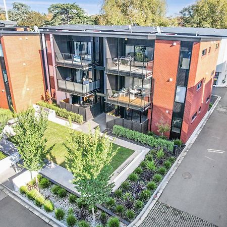 Modern & Central City - By Kosh Bnb Hamilton Buitenkant foto